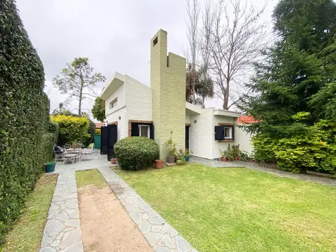 Casa en Venta en Granadero Baigorria, USD 140.000