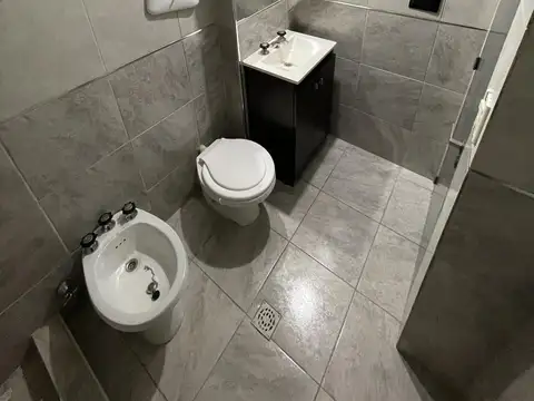 Departamento en Alquiler en Luis Agote, $ 400.000