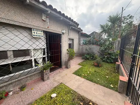Depto Tipo Casa en Venta en Longchamps, USD 74.000