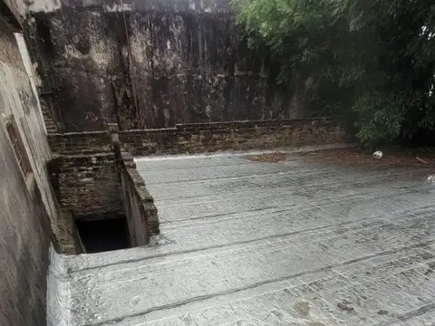 Galpon en Venta 9  mts Fondo