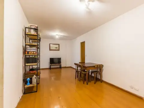 Departamento · En Venta · 3 Ambientes · Buena Ubicación, A Refaccionar ·  Cañitas