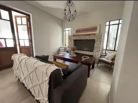 Alquiler moderna casa para veranear