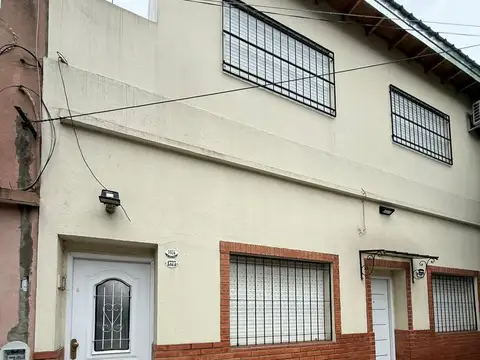 alquiler ph 3 ambientes patio - San Martin