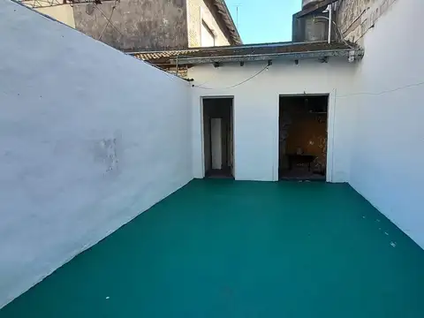 PH PB AL FRENTE 2 AMB CON PATIO. EXCELENTE UBICACION.