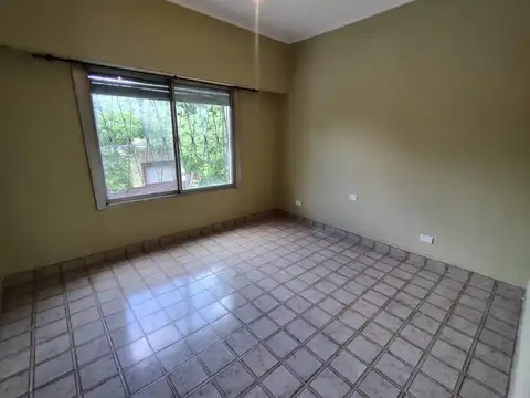 Depto Tipo Casa en Alquiler de 3 ambientes
