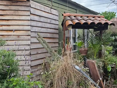 Venta terreno Lote con casa en Ituzaingo Norte