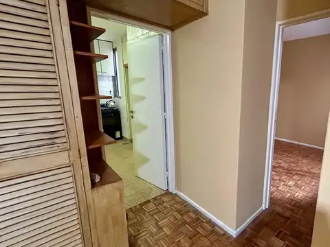 Departamento en Venta en Pompeya, USD 55.000