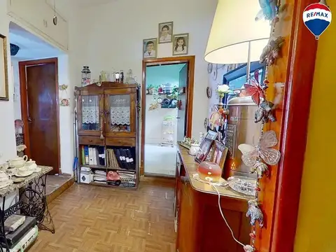 Depto Tipo Casa en Venta 56 años