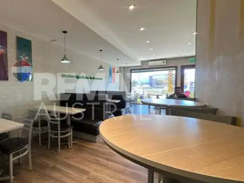 Avenida Capitán Fragata Moyano 1300