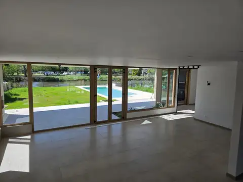 Casa en Alquiler en Santa María del Tigre, USD 5.500