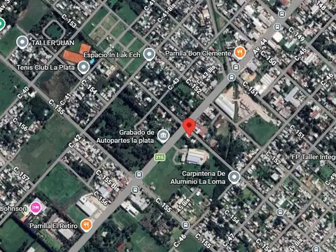 Casa en Venta con 3 cocheras