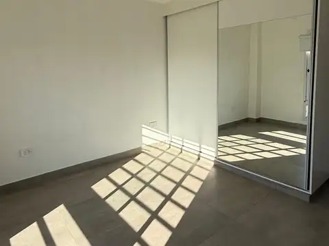 DPTO EN ALQUILER EDIFICIO MEDITERRANEO GOYA CTES