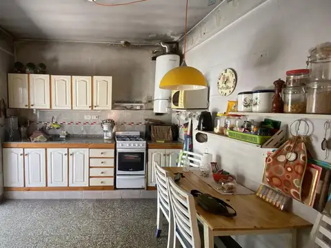 Depto Tipo Casa en Venta 50 años