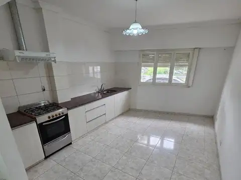 ALQUILER 2 AMB AMPLIO CON GARAGE