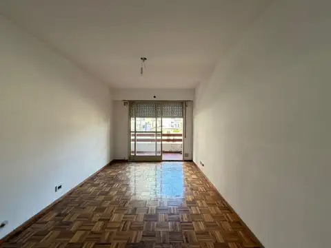 ALQUILER | DEPTO 1 DORMITORIO CON BALCÓN | PARAGUAY 522