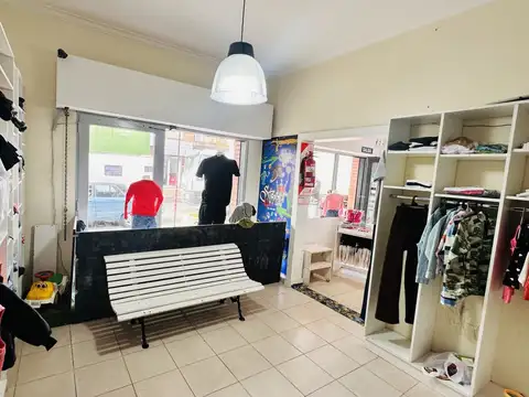 Casa en Venta en Los Hornos, USD 158.000
