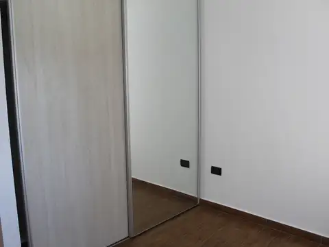 Departamento 4 ambientes con 3 baños