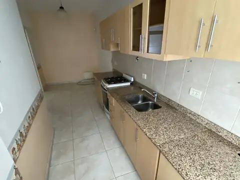 Departamento 4 ambientes con 2 baños