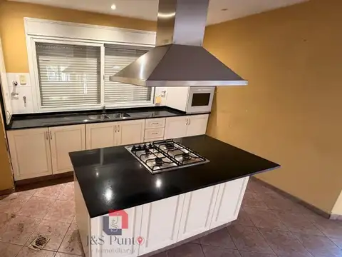 Casa en Venta en Arguello, USD 280.000