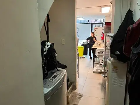 Local en Venta 70 años
