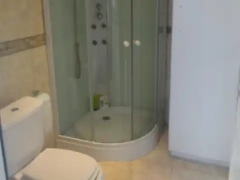 Depto Tipo Casa en Venta de 5 dormitorios