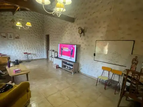 Departamento 5 ambientes con 3 baños