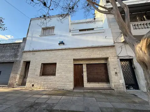 Emilio Lamarca 1300