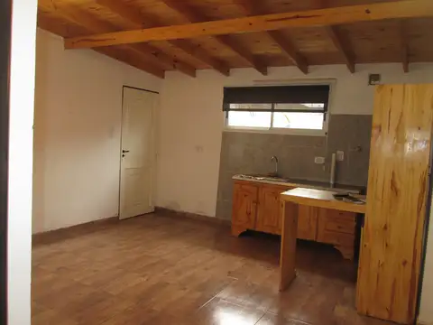 P.H. 3 AMB.AMPLIO  P.B. PATIO (SIN EXPENSAS)