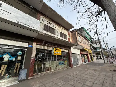 Avenida Balbin  al 800