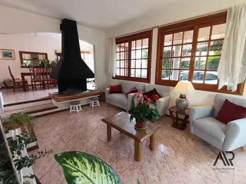 Casa en Venta en Piriapolis, USD 430.000