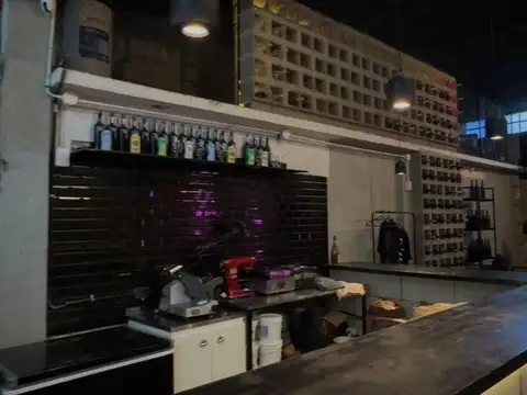 Excelente Cafetería Totalmente equipada a mts. Avenida Pedro Goyena
