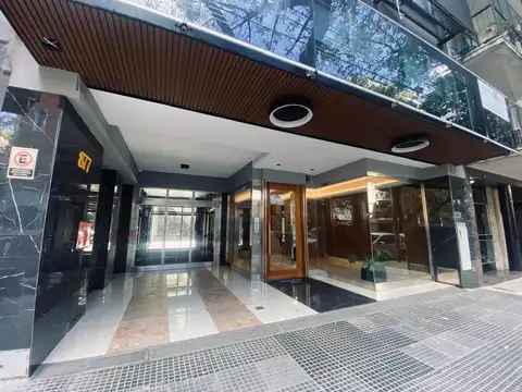 Bogotá 800, Piso 9