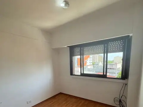 Oficina en Alquiler 40 años