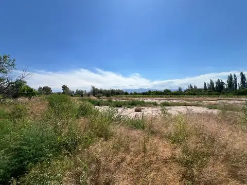 Terreno en Venta de 976,0 m2