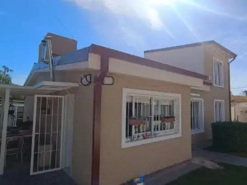Casa en venta - 3 Dormitorios 3 Baños - Córdoba
