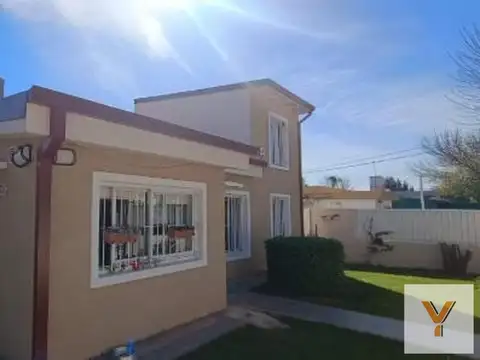 Casa en venta - 3 Dormitorios 3 Baños - Córdoba