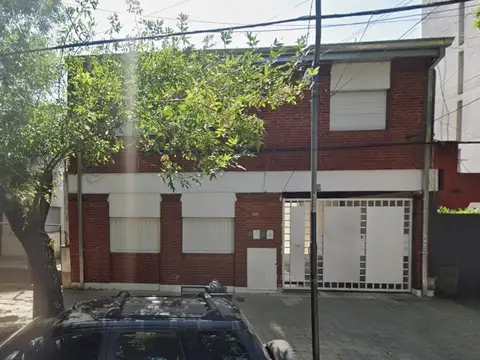 Cochera en 62 e/1 y 2