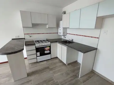 MONOAMBIENTE EN VENTA - SAN LORENZO - AMENITIES