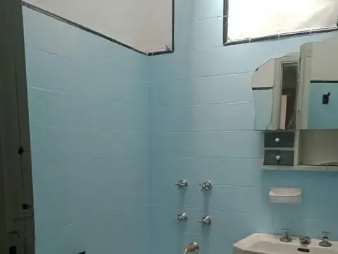 ALQUILER DE CASA TRES AMB