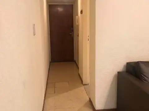 Departamento en Venta en Plaza Colon, USD 75.000