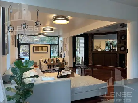 Casa en Venta de 5 dormitorios