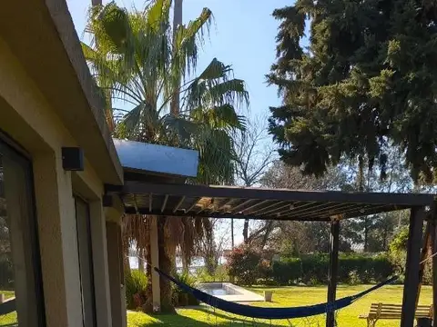 Casa 4 ambientes con 3 baños