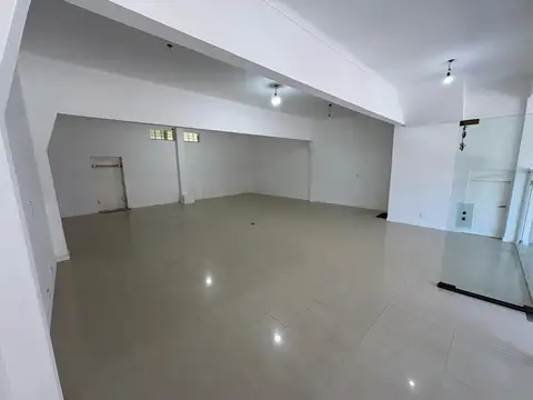 Local en Alquiler A Estrenar