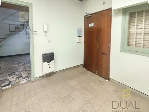 Depto Tipo Casa en Venta en Centro, USD 140.000