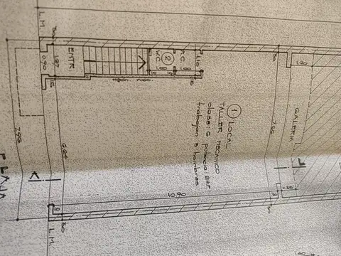 Helguera 1500, Piso 0