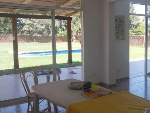 Casa en Alquiler de 3 dormitorios