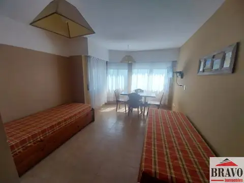 En venta departamentos monoambientes, frente al mar en Zona Centro, Villa Gesell