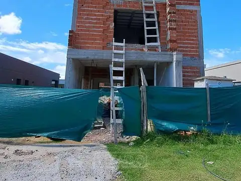 Casa 4 ambientes venta financiación El Aljibe Manzanares Pilar G.B.A. Zona Norte