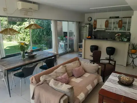 Departamento 5 ambientes con 3 baños