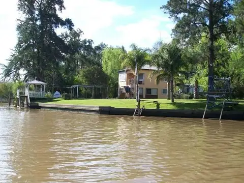 Casa en Venta en Toro, USD 120.000
